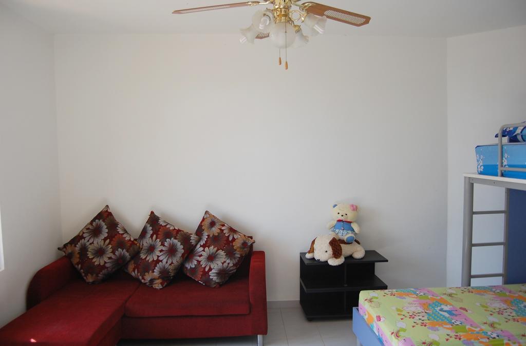 Changthai Comfort Guest House Udon Thani Rum bild